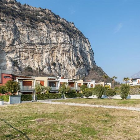 Garda Sails, Relax + Thermae Torbole Sul Garda Exteriör bild