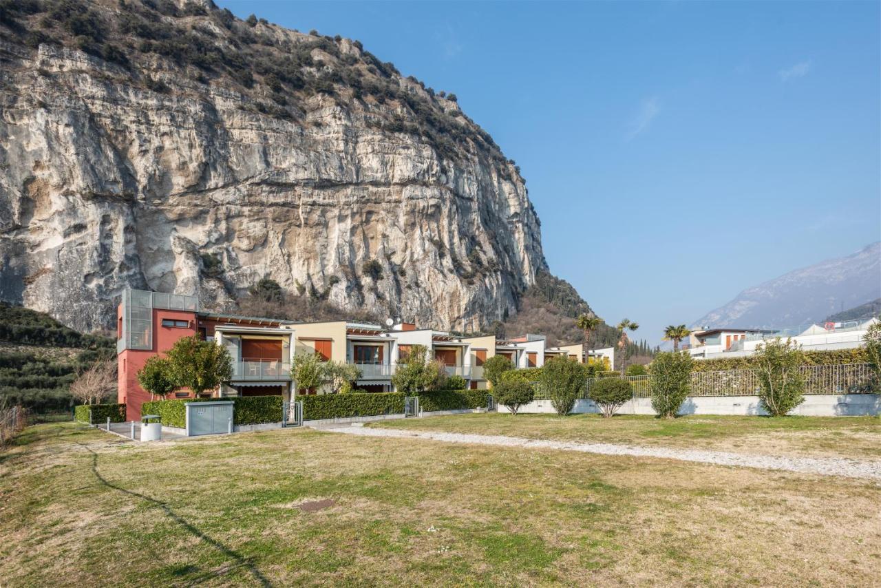 Garda Sails, Relax + Thermae Torbole Sul Garda Exteriör bild